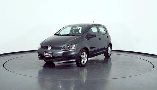 Volkswagen Fox 1.6 Trendline 2015