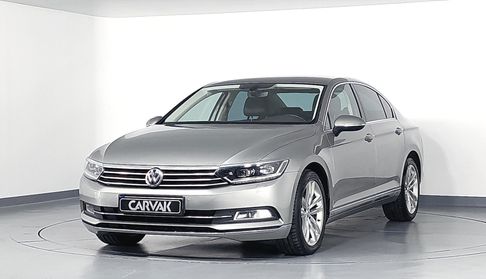 Volkswagen Passat 1.6 TDI BMT DSG HIGHLINE Sedan 2016