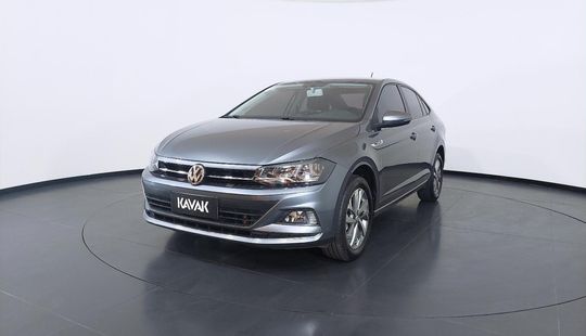 Volkswagen Virtus 200 TSI HIGHLINE 2018