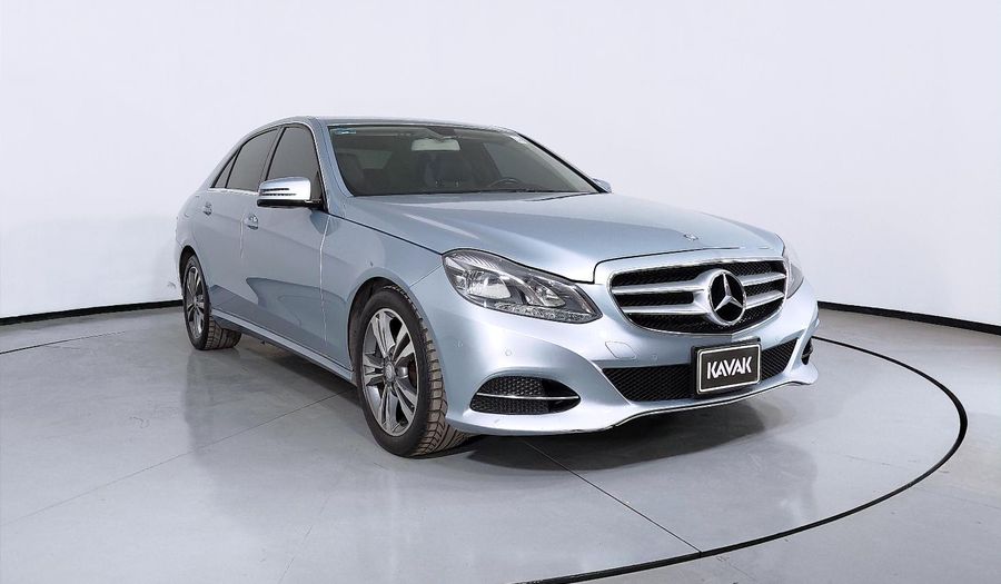 Mercedes Benz Clase E 2.0 200 CGI AVANTGARDE Sedan 2016