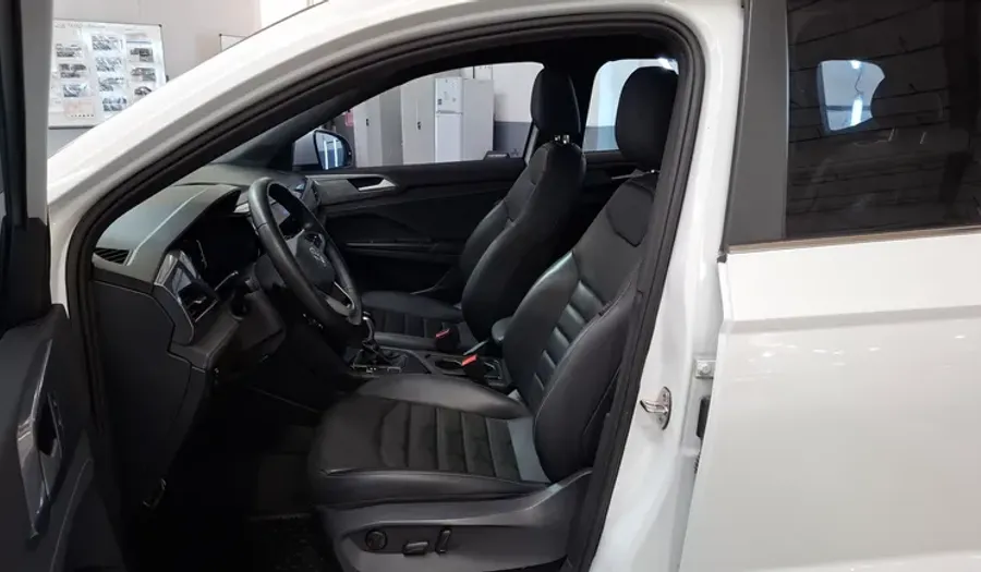 Volkswagen Taos 1.4 250 TSI HIGHLINE AUTO MY24 Suv 2025