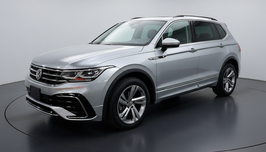 2022 • 81,282 km • Automático