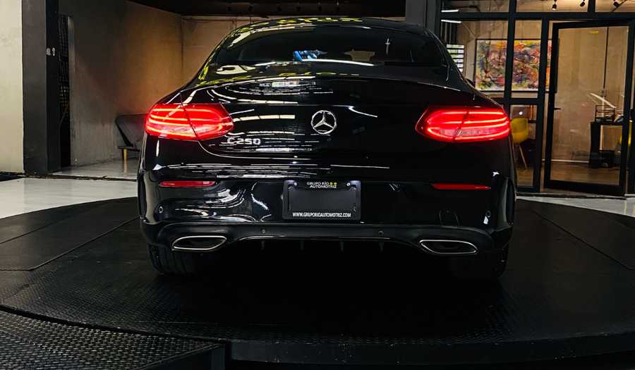 Mercedes Benz Clase C 2.0 250 AT Coupe 2017