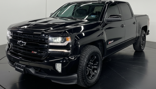 Chevrolet • Cheyenne