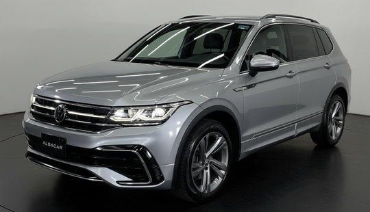Volkswagen • Tiguan