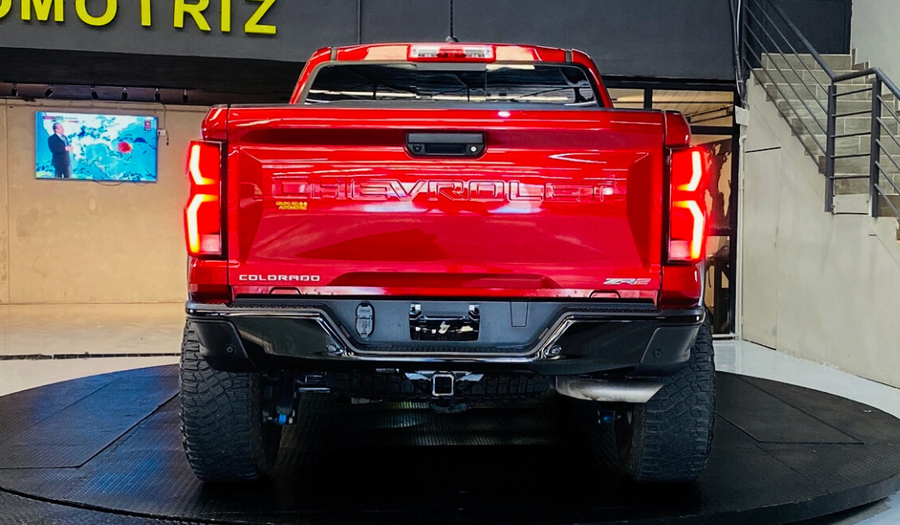 Chevrolet Colorado 2.7 ZR2 D AUTO 4WD CREW CAB Pickup 2024