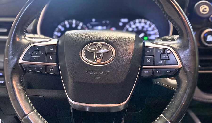 Toyota Highlander 3.5 XLE AUTO Suv 2021