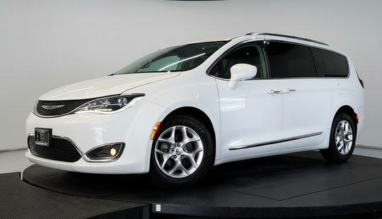 Chrysler • Pacifica