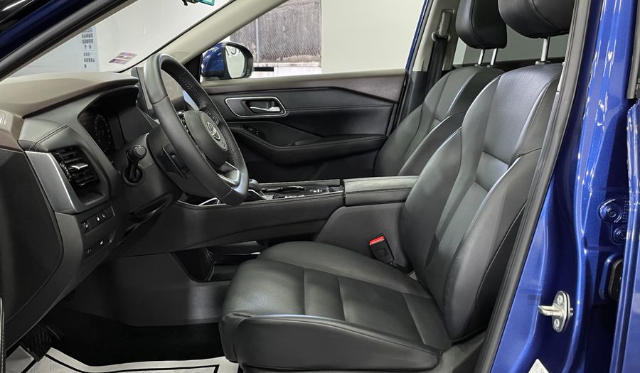 Nissan X-trail 2.5 PLATINUM PLUS 2 ROW CVT Suv 2025