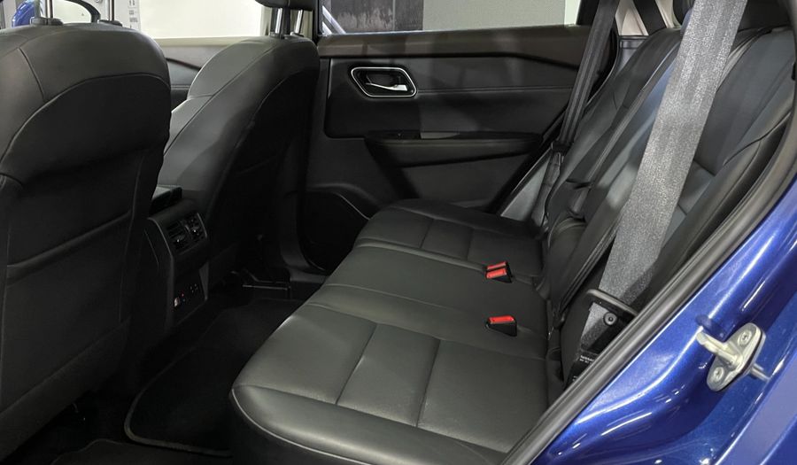 Nissan X-trail 2.5 PLATINUM PLUS 2 ROW CVT Suv 2025