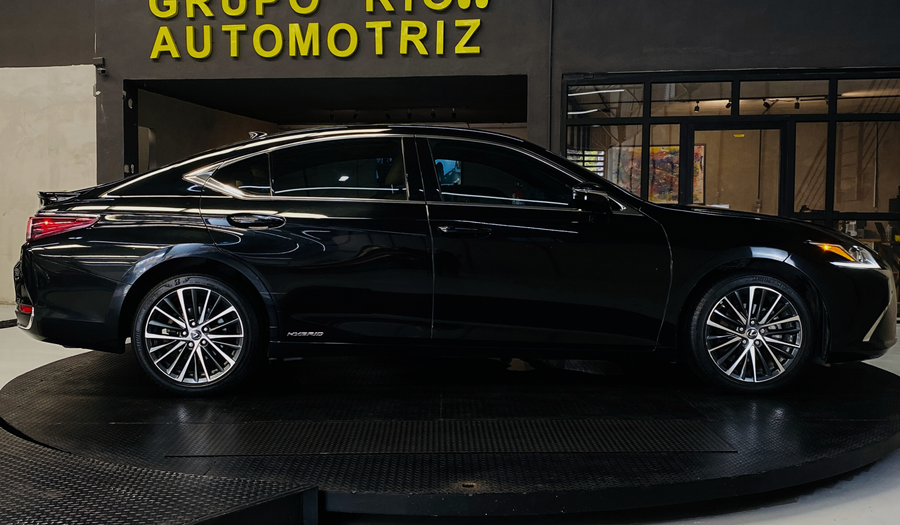 Lexus Es 2.5 HEV 300H CVT Sedan 2022