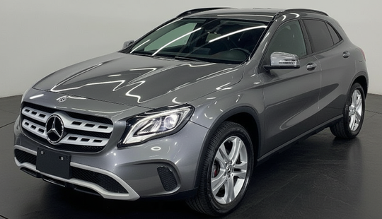 2020 • 91,000 km • Automático