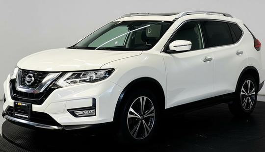 Nissan • X-Trail