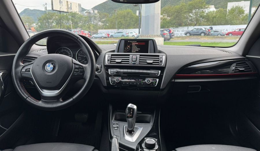 Bmw Serie 1 2.0 120IA SPORT LINE AUTO Hatchback 2017