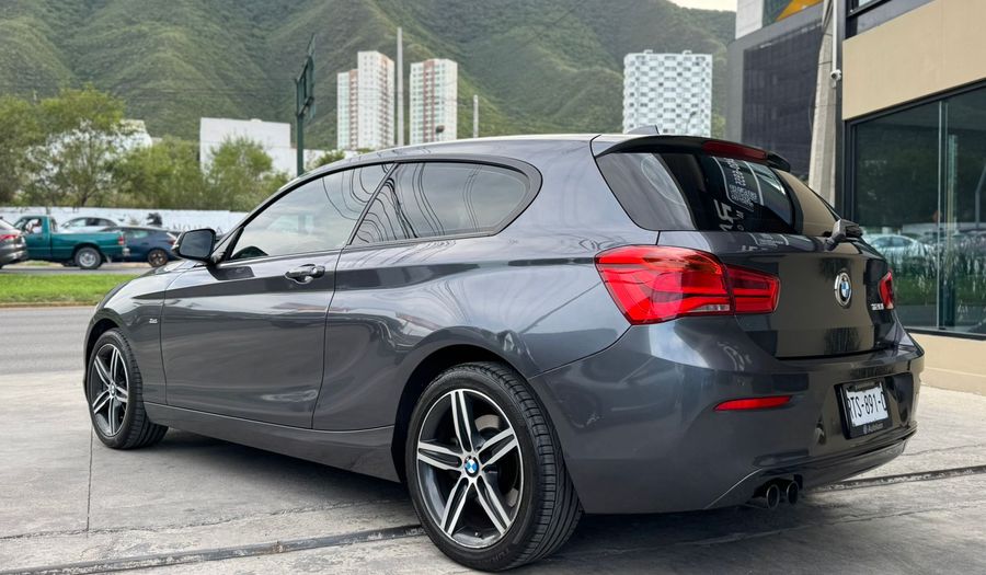 Bmw Serie 1 2.0 120IA SPORT LINE AUTO Hatchback 2017