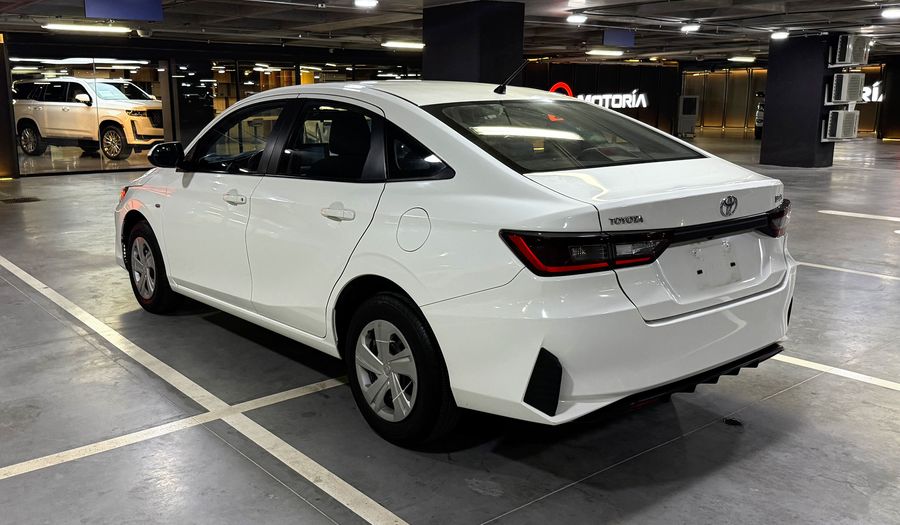 Toyota Yaris 1.5 BASE CVT Sedan 2023