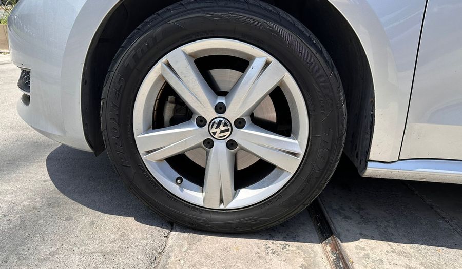 Volkswagen Passat 2.5 SPORTLINE TIPTRONIC Sedan 2015