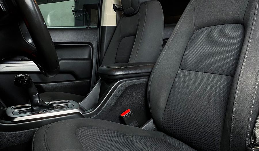 Chevrolet Colorado 2.5 DOBLE CABINA LT B 4X2 AUTO Pickup 2019