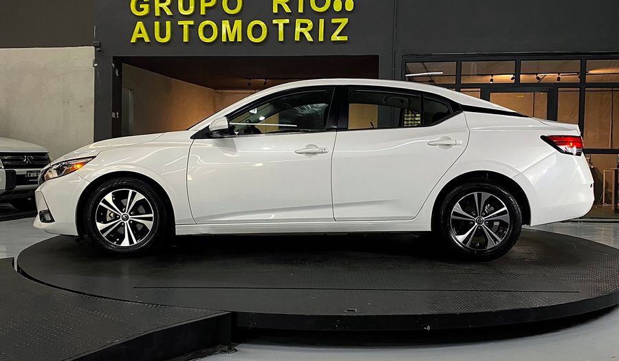 Nissan Sentra 2.0 ADVANCE CVT Sedan 2022