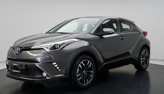 Toyota • C-HR