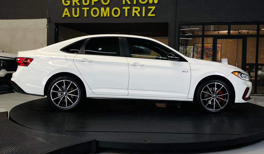 Volkswagen Jetta 2.0 GLI DSG Sedan 2025