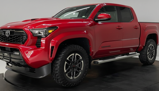 Toyota • Tacoma