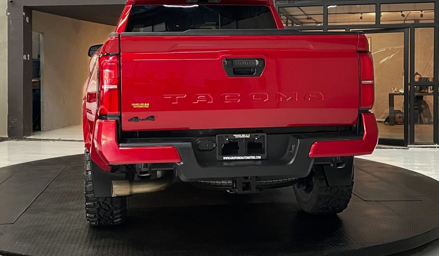 Toyota Tacoma 2.4 TRD SPORT AUTO Pickup 2024
