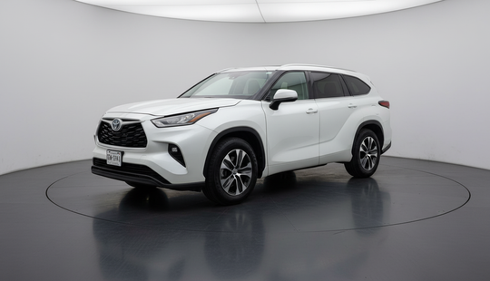 Toyota • Highlander