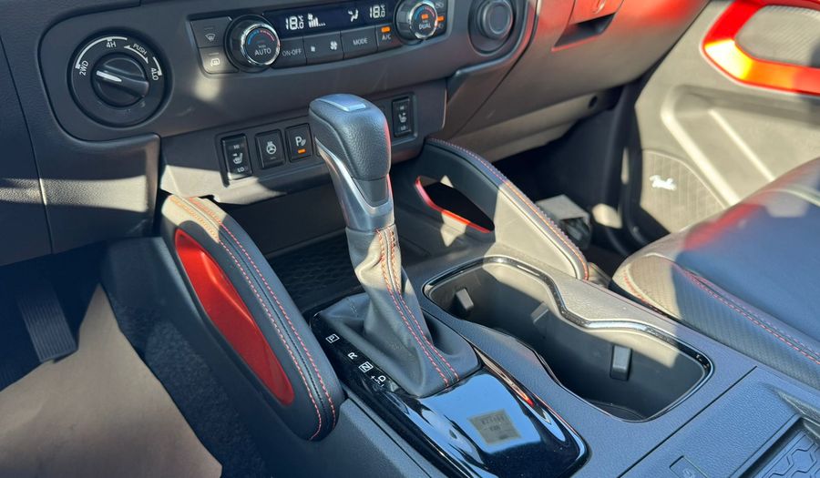 Nissan Frontier 3.8 V6 PRO-4X AUTO 4WD Pickup 2025