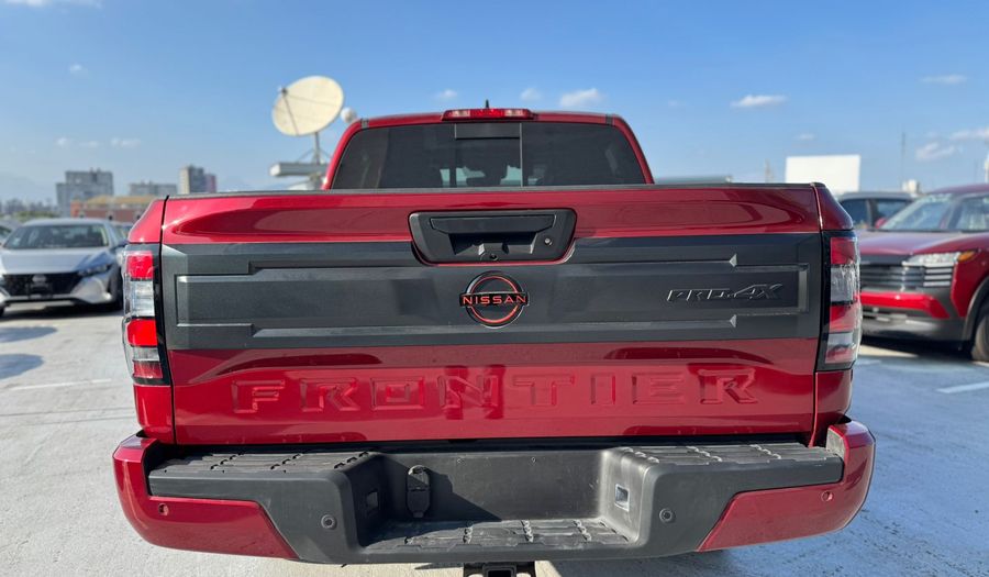 Nissan Frontier 3.8 V6 PRO-4X AUTO 4WD Pickup 2025