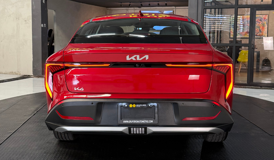Kia K4 2.0 EX IVT Sedan 2026