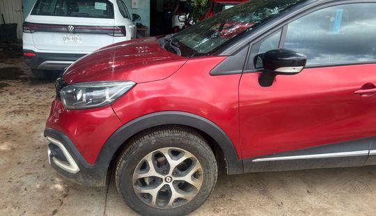 Renault • Captur