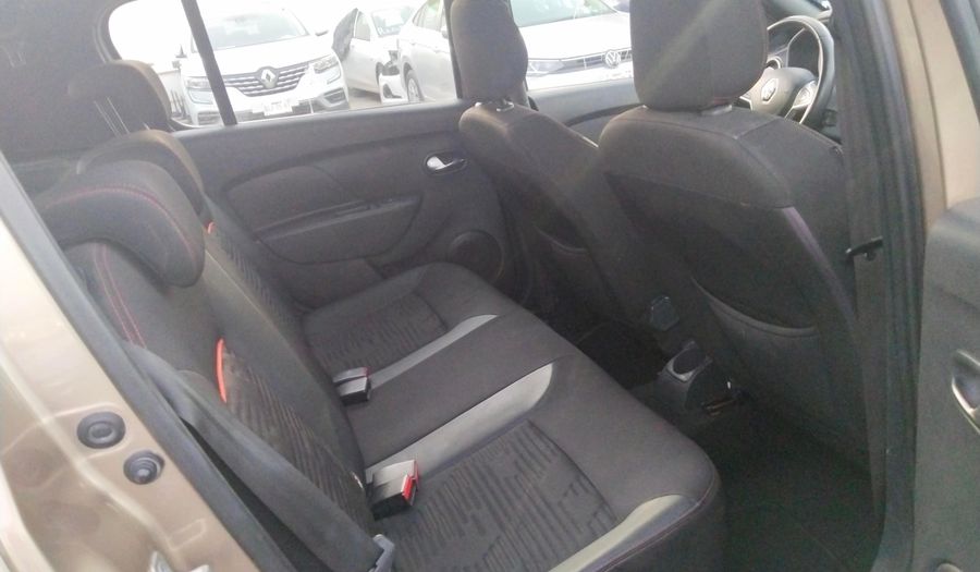 Renault Stepway 1.6 INTENS CVT Hatchback 2024