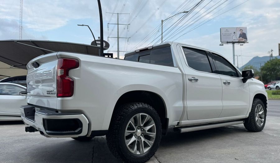 Chevrolet Cheyenne 6.2 CHEYENNE HIGH CREW CAB G AUTO 4WD Pickup 2022