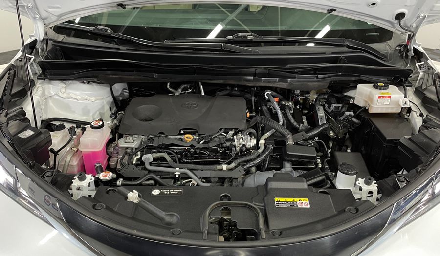 Toyota Sienna 2.5 HEV XLE PIEL AUTO Minivan 2022