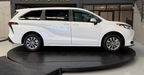 Toyota Sienna 2.5 HEV LE AUTO Minivan 2025