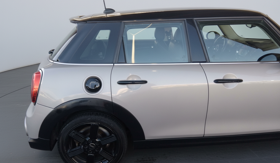 Mini Cooper S 2.0 COOPER CLASSIC DCT Hatchback 2022