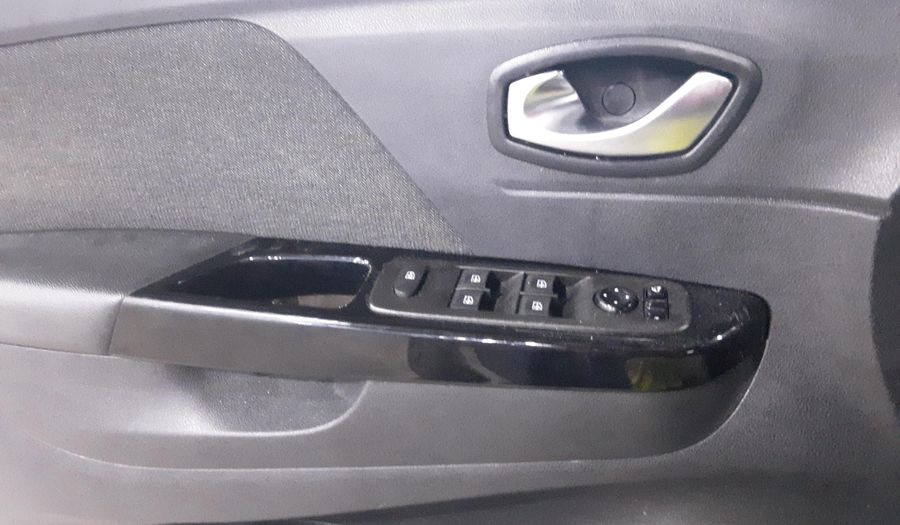 Renault Captur 1.3 ICONIC CVT Hatchback 2022