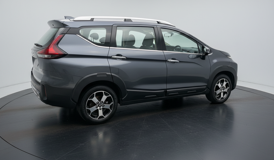 Mitsubishi Xpander 1.5 CROSS AUTO Minivan 2023