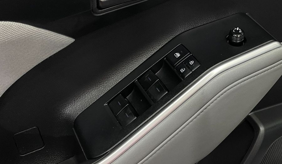 Toyota Highlander 3.5 LE AUTO Suv 2020