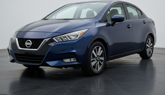 Nissan • Versa