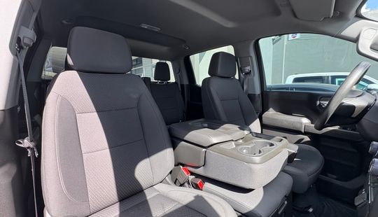 Chevrolet • Silverado 1500