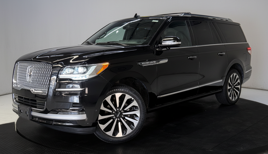 Lincoln • Navigator