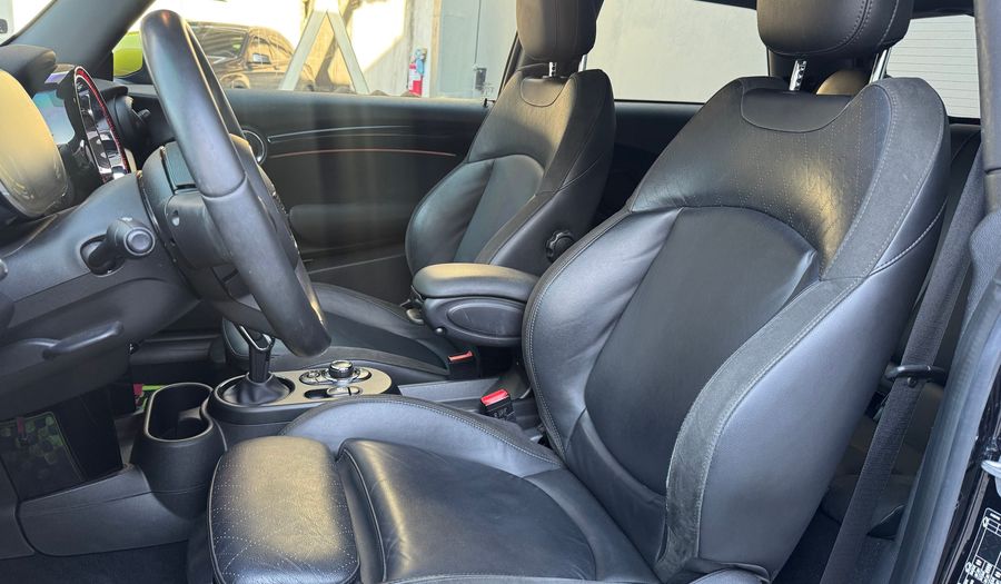 Mini Cooper BEV 33KWH COOPER SE ICONIC AUTO Hatchback 2022