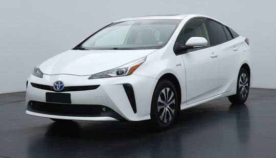 Toyota • Prius