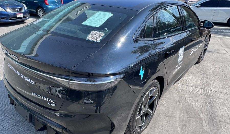 Byd Seal BEV 82KWH 4WD Sedan 2025