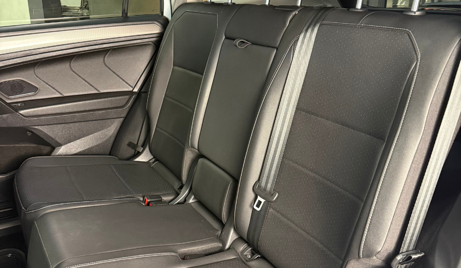 Volkswagen Tiguan 1.4 COMFORTLINE DCT Suv 2023