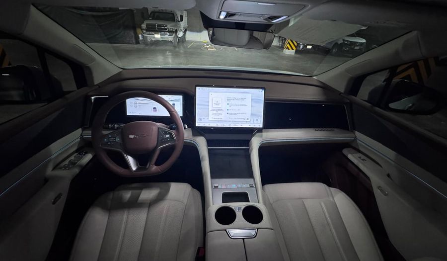 Byd M9 1.5T PHEV DM-I GL AUTO Minivan 2026