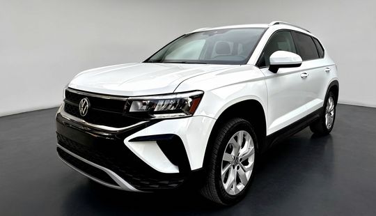 Volkswagen • Taos