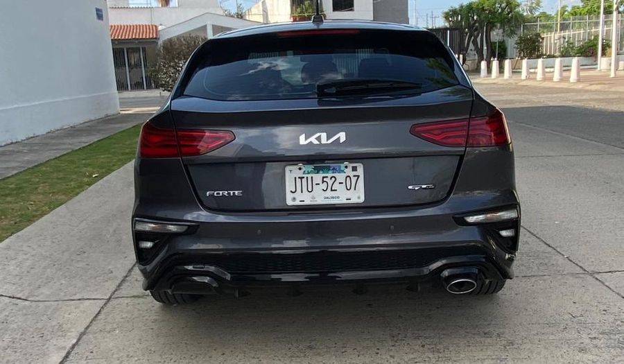 Kia Forte 2.0 GT LINE IVT Hatchback 2022